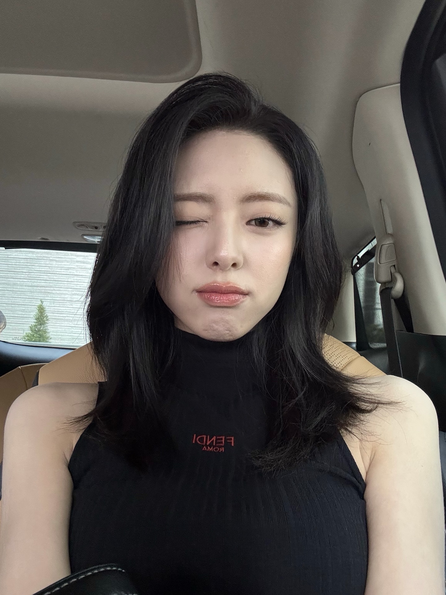 Yuna (7P) 03.jpg